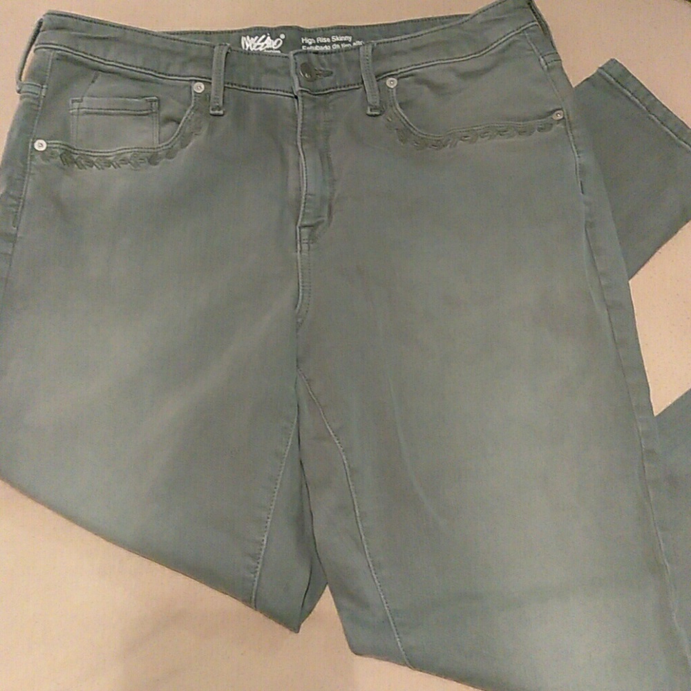 Mossimo Jeans